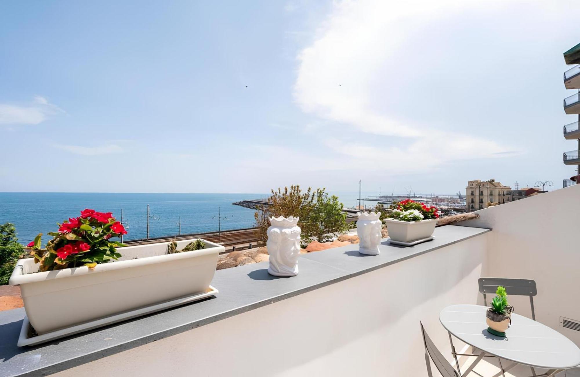 Ferienwohnung Mare Damuri Con Terrazza Vista Mare Catania Exterior foto